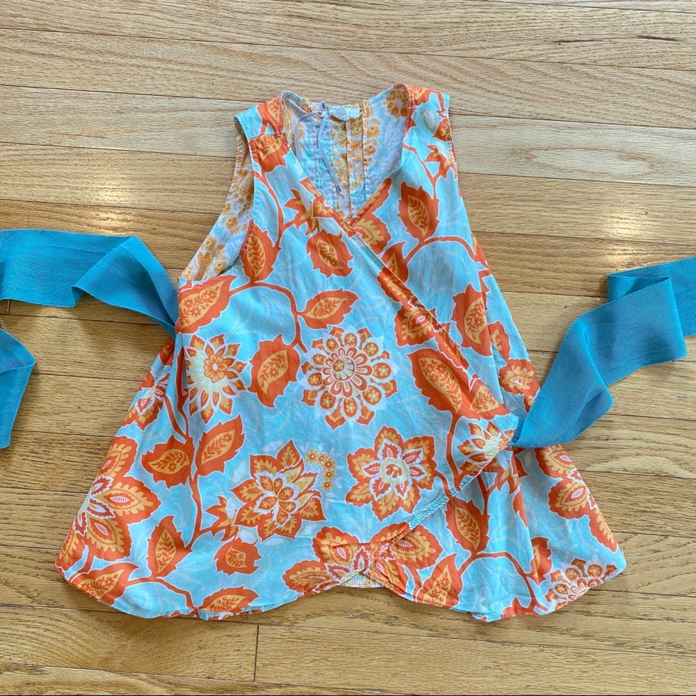 Seam size 10 Girls reversible sleeveless tank